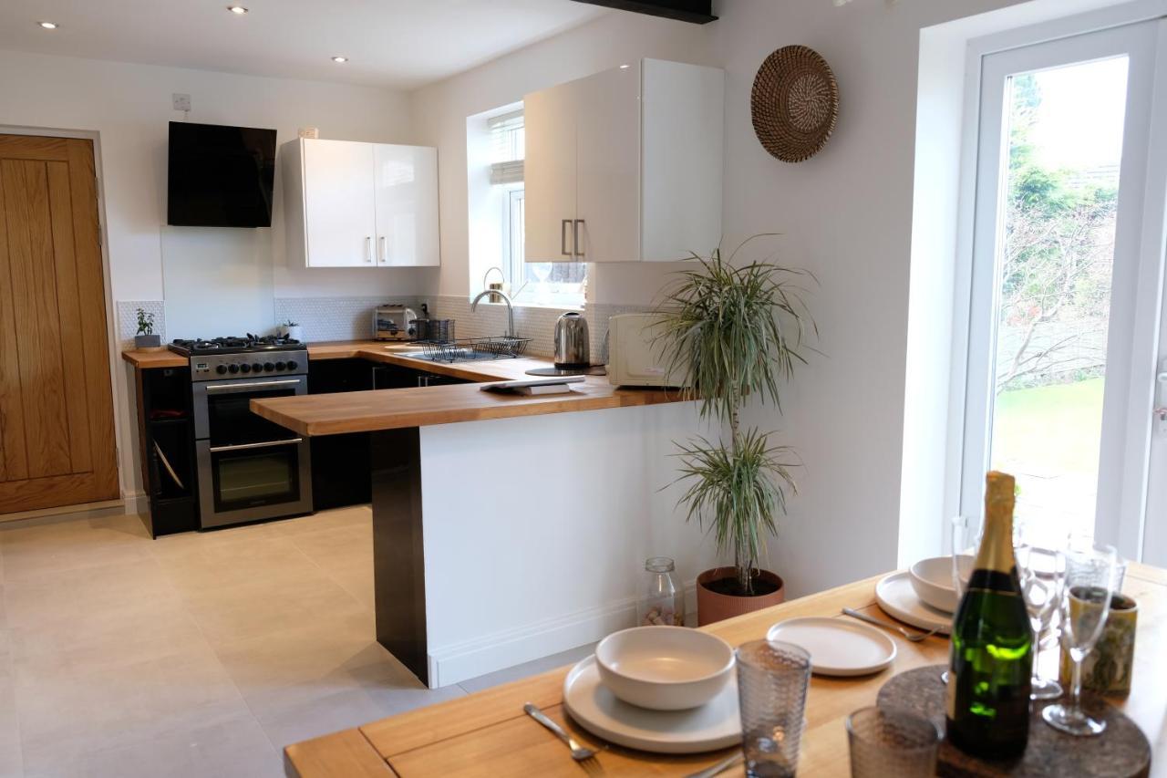 Casa de férias Chaloners, Free Parking, Large Garden, Close To Races & Centre